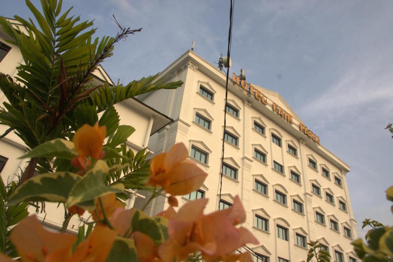 Fair Park Hotel Ίπο Εξωτερικό φωτογραφία