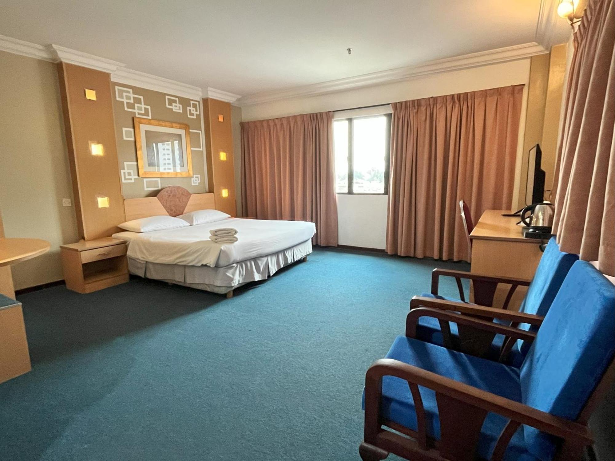 Fair Park Hotel Ίπο Εξωτερικό φωτογραφία