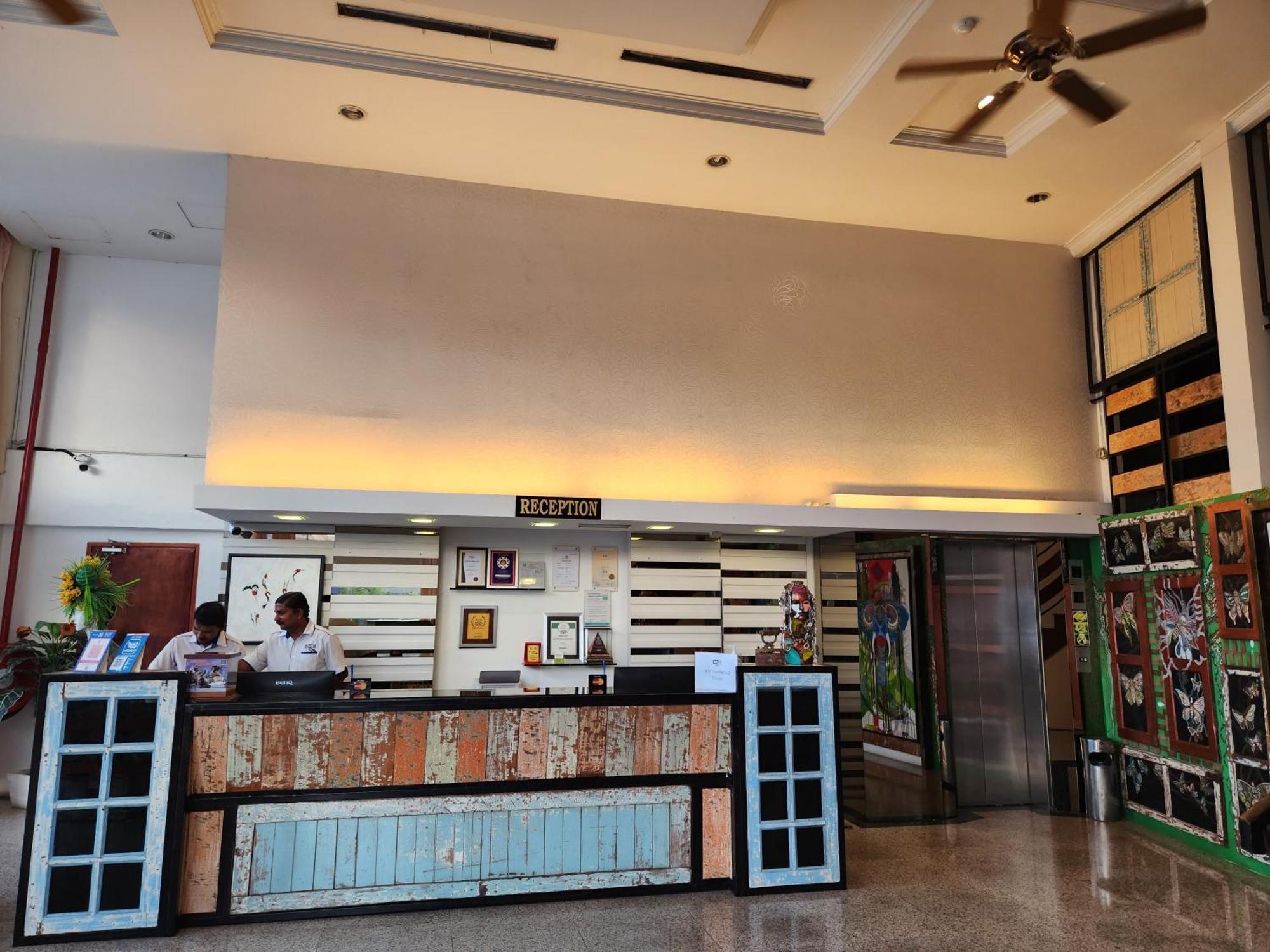 Fair Park Hotel Ίπο Εξωτερικό φωτογραφία